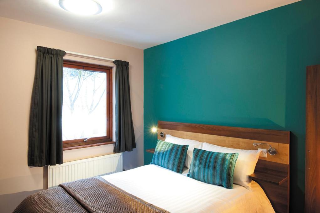 The Cedars Hotel Wokingham Camera foto