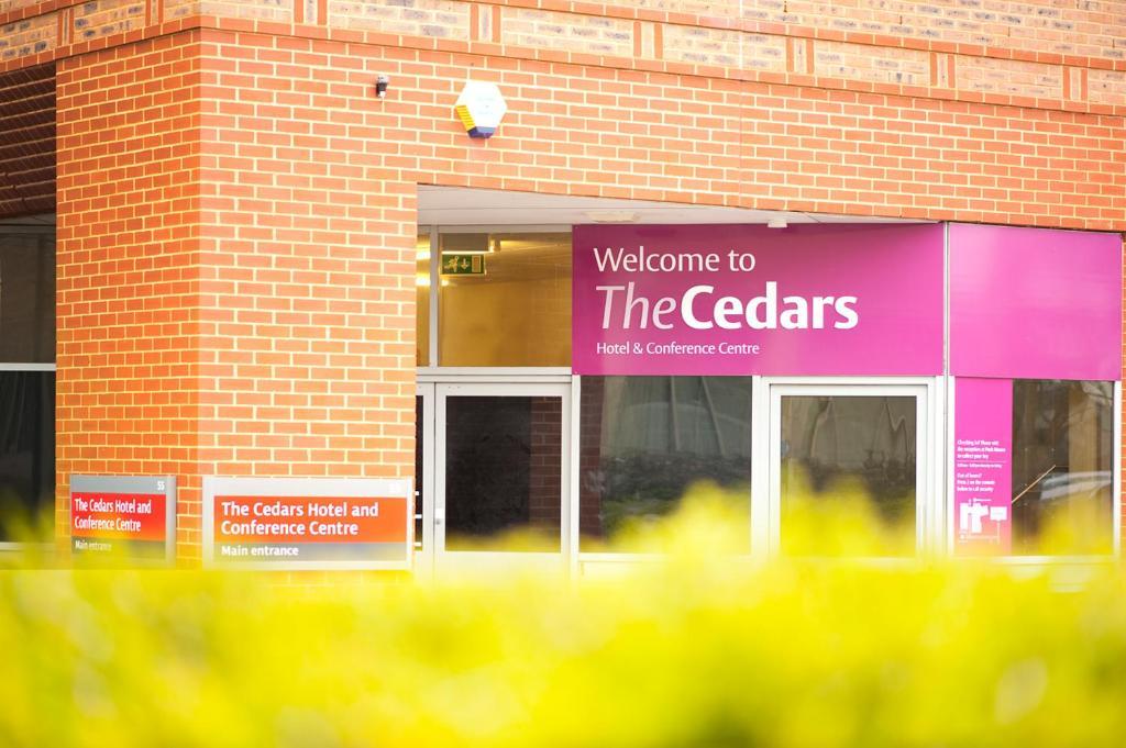 The Cedars Hotel Wokingham Esterno foto